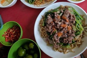 Quán Ăn Cơm Rang, Mì Xào & Phở Xào - Trần Phú
