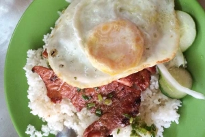 Quán Ăn Cơm Sườn - Cách Mạng Tháng 8