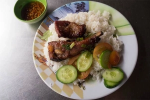 Quán Ăn Cơm Sườn Cây