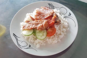 Quán Ăn Cơm Tấm Bình Dân - Nguyễn Văn Đừng