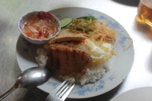 Quán Ăn Cơm Tấm Bình Dân