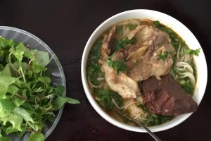 Quán Ăn Cơm Tấm & Bún Bò - Xóm Chiếu