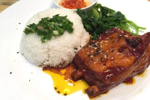 Quán Ăn Cơm Tấm Đường Phố