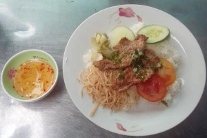 Quán Ăn Cơm Tấm & Hotdog