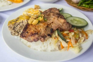 Quán Ăn Cơm Tấm Ngon - Phạm Tứ