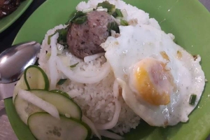 Quán Ăn Cơm Tấm Sáu Đủ