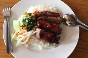 Quán Ăn Cơm Tấm Sườn Chéo - Huỳnh Văn Bánh