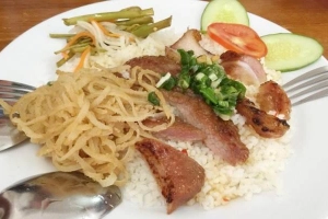 Quán Ăn Cơm Tấm Sườn Que - Trần Hưng Đạo
