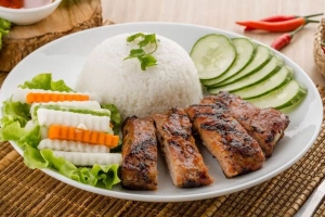 Quán Ăn Cơm Tấm Tường Hân