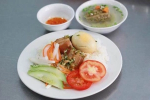 Quán Ăn Cơm Tấm Yến Phương
