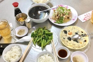 Quán Ăn Cơm Truyền Ký - Quận 5