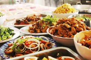 Quán Ăn Cơm Văn Phòng Sakura - Đường Số 16
