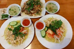 Quán Ăn Con Gà Mái - Cơm Gà Phú Yên - Nguyễn Văn Đậu