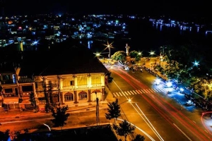 Công Viên Lạc Hồng