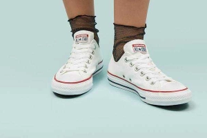 Converse - Diamond Plaza