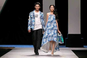 Couple TX - Hai Bà Trưng