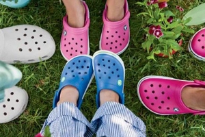 Crocs - Royal City