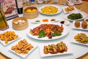 Crystal Jade Kitchen - Đường 30 Tháng 4 - Nhà Hàng Quảng Đông