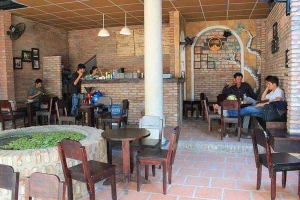 Cư Bao Coffee - Lê Trung Nghĩa