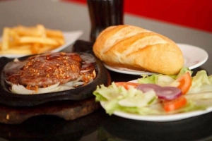 Quán Ăn Củ Hành Tây - Bò Beefsteak