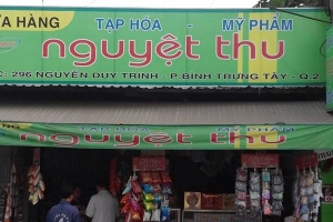 Cửa Hàng Tạp Hóa Nguyệt Thu