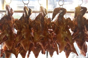 Quán Ăn Cửu Long Quán - Vịt Quay Hồng Kông