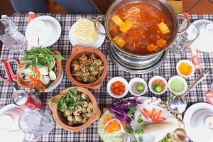 Đá Ba Chồng - Quán Nhậu Hải Sản