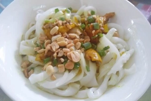 Quán Ăn Đặc Sản 99 - Mì Quảng Cá Lóc