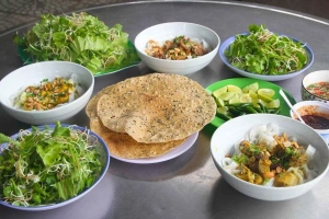 Quán Ăn Đặc Sản Mì Quảng Dung - Nguyễn Thị Định