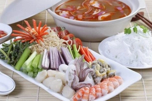 Quán Ăn Đắc Ý - Tập Thể Thương Mại