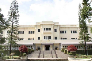 Dalat Palace Hotel - Trần Phú