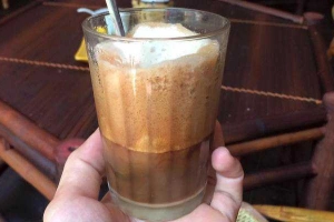 Dáng Cafe - Trần Hưng Đạo