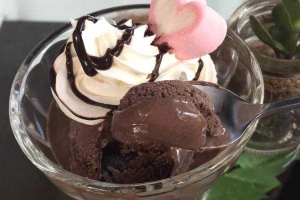 Đất Việt Cafe Kem - Hoàng Diệu 2
