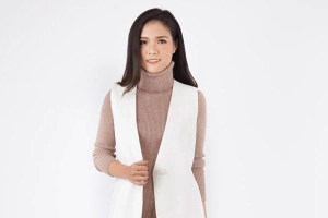 DE LEAH - Robins Royal City