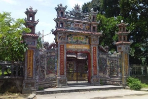 Đền Thờ Đức Thánh Trần Hưng Đạo