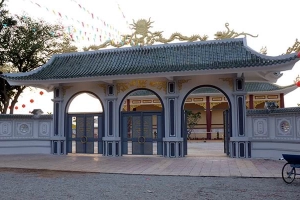 Đền Thờ Mạc Mi Cô