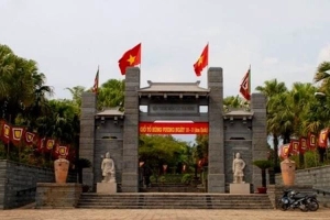 Đền Tưởng Niệm Các Vua Hùng