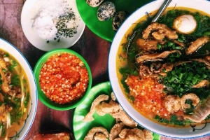 Quán Ăn Dì Hương - Bánh Canh Cá Lóc