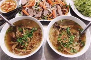 Quán Ăn Dì Út - Bún Măng Vịt