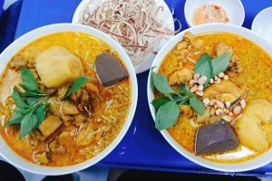 Quán Ăn Địa Phú - Lẩu Chay, Hủ Tiếu Bò Kho & Bún Riêu