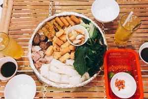 Định - Bún Đậu Mắm Tôm