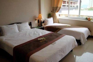 DMZ Hotel