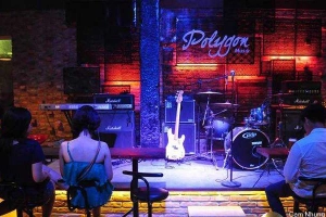 Polygon Musik Cafe
