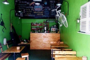 Domino Coffee - Kiều Mai