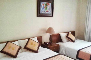 Dona Villa