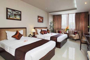 Đông Du Hotel