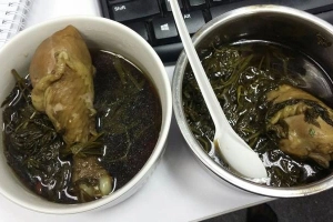 Quán Ăn Đông Hiền - Bánh Cuốn Nóng, Bún Chả & Gà Tần