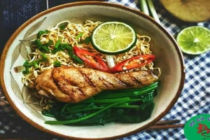 Quán Ăn Đông Hưng Mì Gia - Trần Xuân Hòa