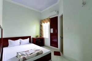 Đồng Xanh Hotel