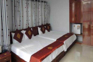 Dragon Hotel